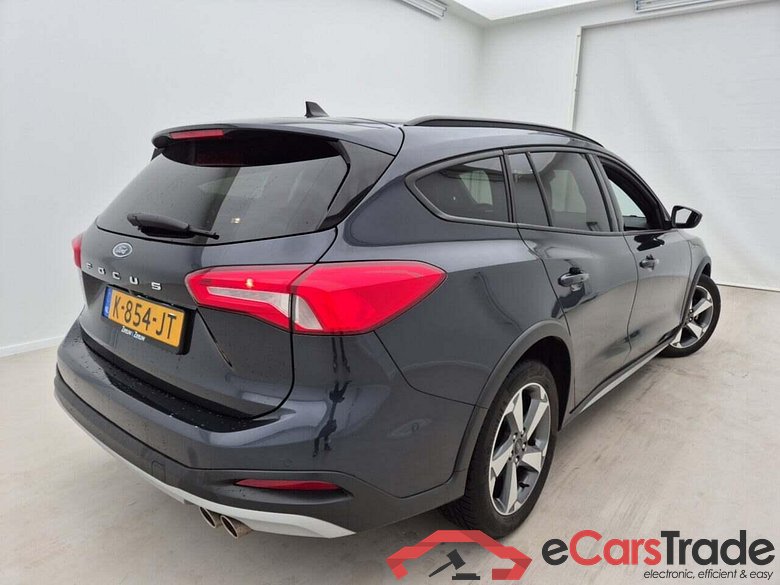 FORD Focus Wagon 1.5 EcoB. Act. XBns #2