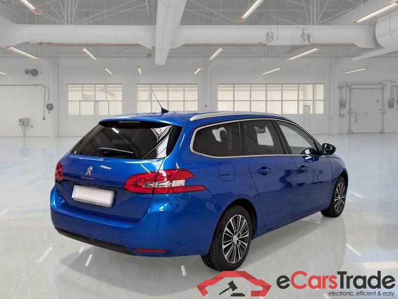 PEUGEOT 308 / 2017 / 5P / STATION WAGON SW ALLURE PACK BLUEHDI 130 EAT8 SeS AUT. #2