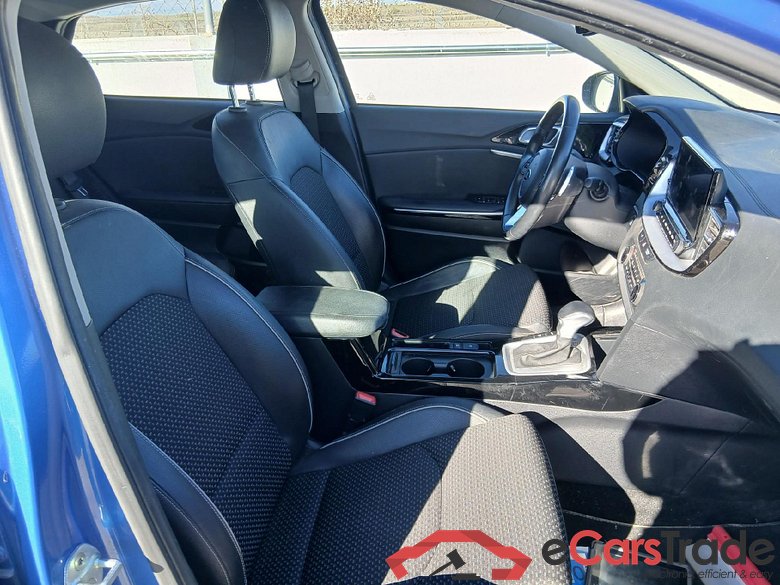 KIA XCeed / 2019 / 5P / todoterreno 1.6 GDi PHEV 104kW (141CV) eTech #6