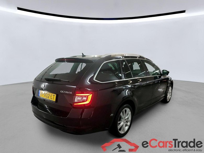 SKODA Octavia Combi 85 kW #6