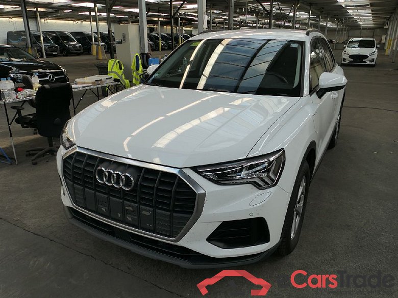 Q3 45 TFSI e 1.4 TFSI 180KW AT6 E6d #1
