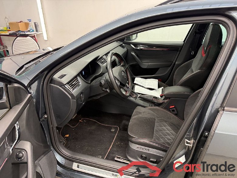 Octavia Combi RS 4x4 2.0 TDI 135KW AT7 E6dT #4