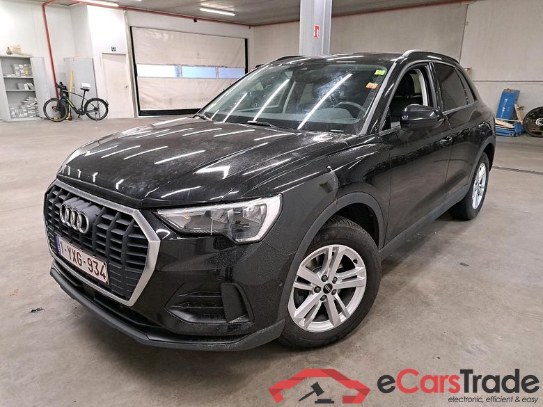 AUDI - AUD Q3 35 TDI 150PK S-Tronic Business Edition Pack Business Plus & Park Assistant #1