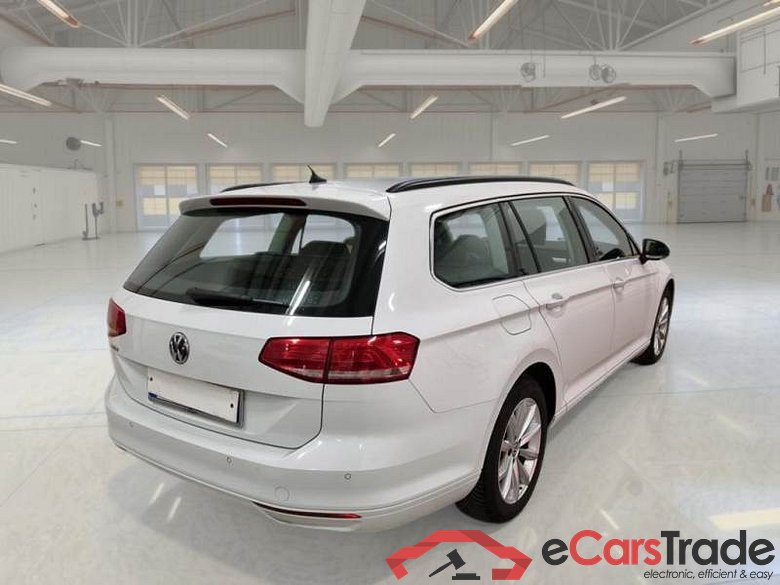 VOLKSWAGEN PASSAT / 2014 / 5P / STATION WAGON VARIANT 1.6TDI 88KW BUSINESS BMT DSG #2