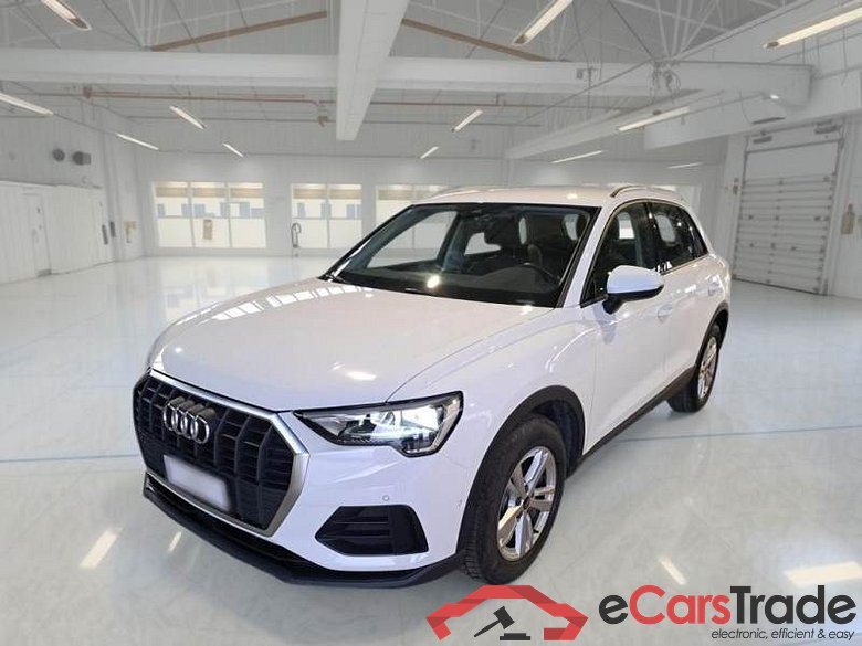 AUDI Q3 / 2018 / 5P / SUV 35 TDI S TRONIC BUSINESS #1