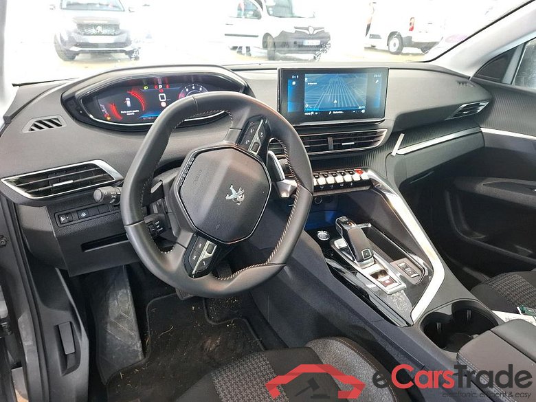 PEUGEOT 3008 / 2020 / 5P / SUV PureTech 130 S&S EAT8 Active BUS #6