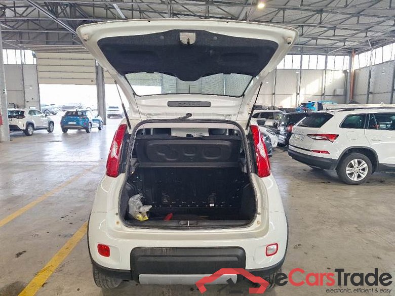 FIAT PANDA / 2011 / 5P / BERLINA 0.9 TWINAIR TURBO 85CV WILD 4X4 #5