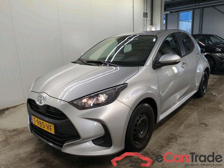 TOYOTA Yaris 1.5 VVT-i Active