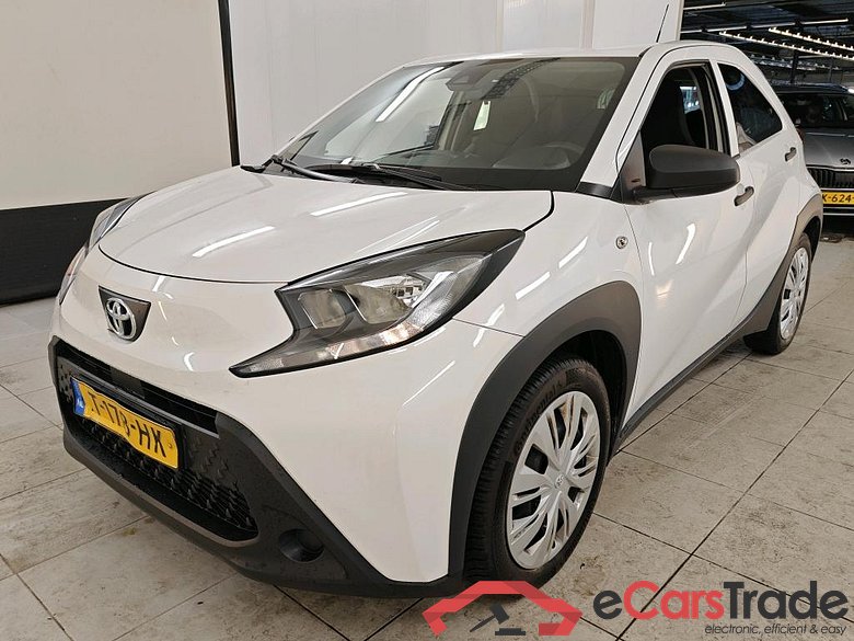 Toyota AYGO X 1.0 VVT-i MT 5d