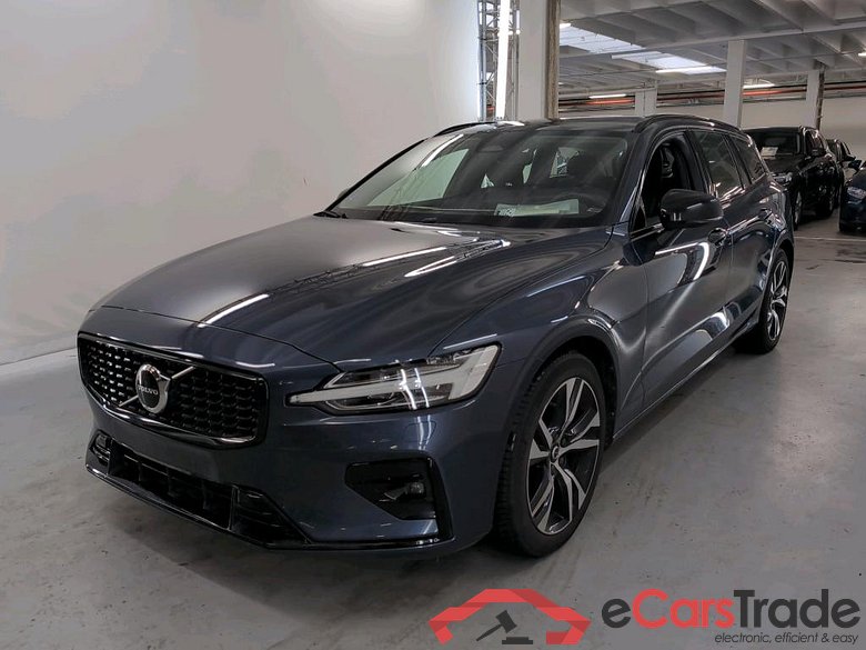 VOLVO V60 2.0 B3 MHEV ULTIMATE DARK DCT