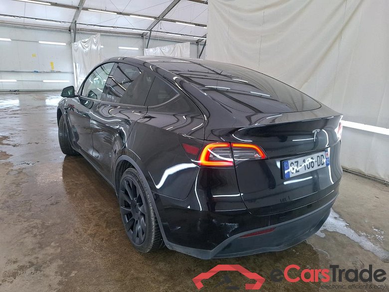 TESLA Model Y / 2020 / 5P / SUV Grande Autonomie RWD #3