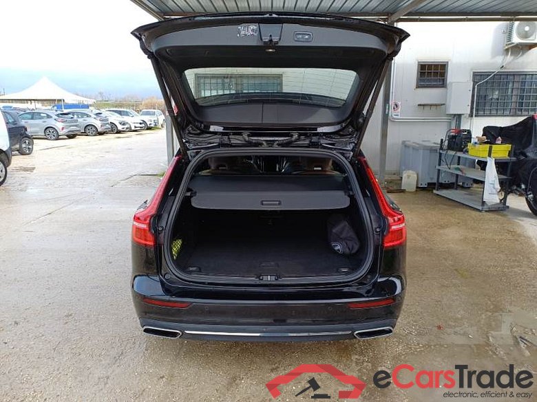 VOLVO V60 / 2019 / 5P / STATION WAGON T6 PLUG-IN AWD AUTOM.RECH.INSCRIPTION #5