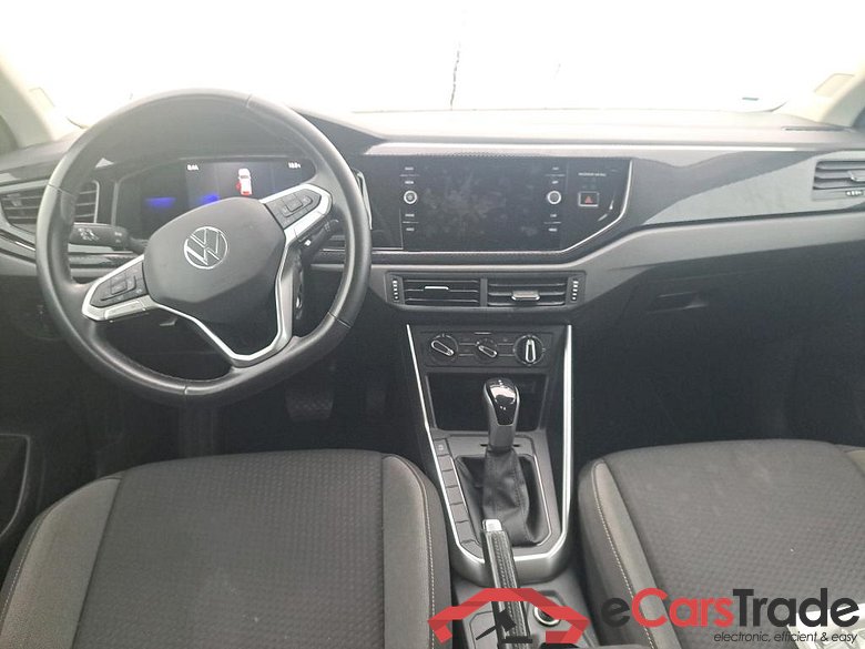 VOLKSWAGEN Polo / 2021 / 5P / berlina con portón Life 1.0 TSI 70kW (95CV) DSG #3