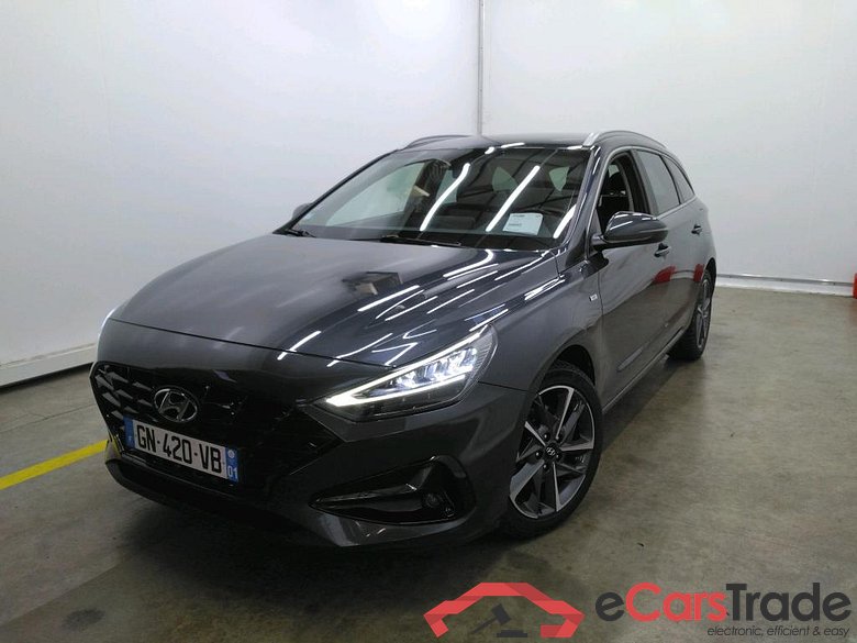 HYUNDAI i30 Sport Wagon / 2020 / 5P / Break 1.0 T-GDI 120 MHEV I-MT CREATIVE SW #1