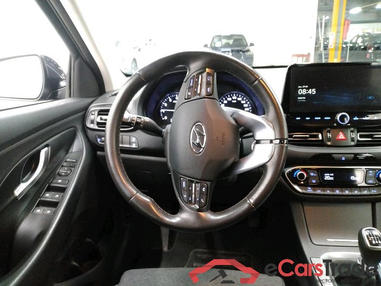 HYUNDAI i30 Sport Wagon / 2020 / 5P / Break 1.0 T-GDI 120 MHEV I-MT CREATIVE SW #5