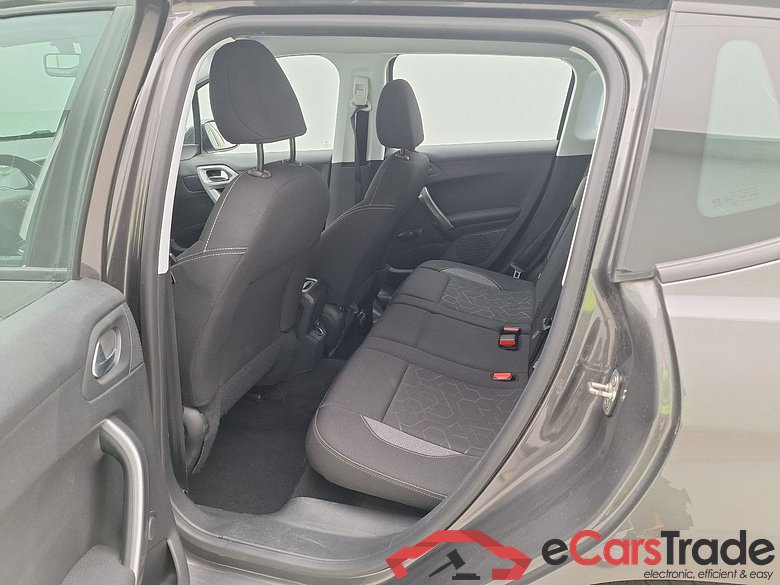 Peugeot, 2008 FL'16, Peugeot 2008 1.2 Puretech 61kW S&S Active 5d #4