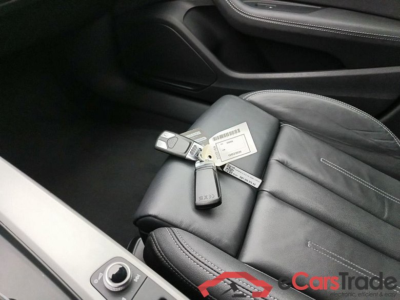 AUDI A4 AVANT DIESEL - 2020 30 TDI 136hp S tronic (EU6AP) 5d #4