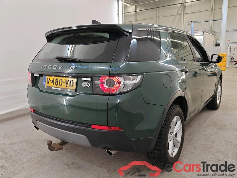 Land Rover Discovery Sport D150 AWD SE auto 5d #2