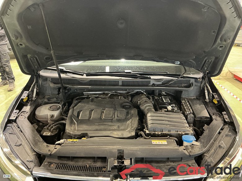 VOLKSWAGEN TOURAN 2.0 TDI 90KW HIGHLINE #6