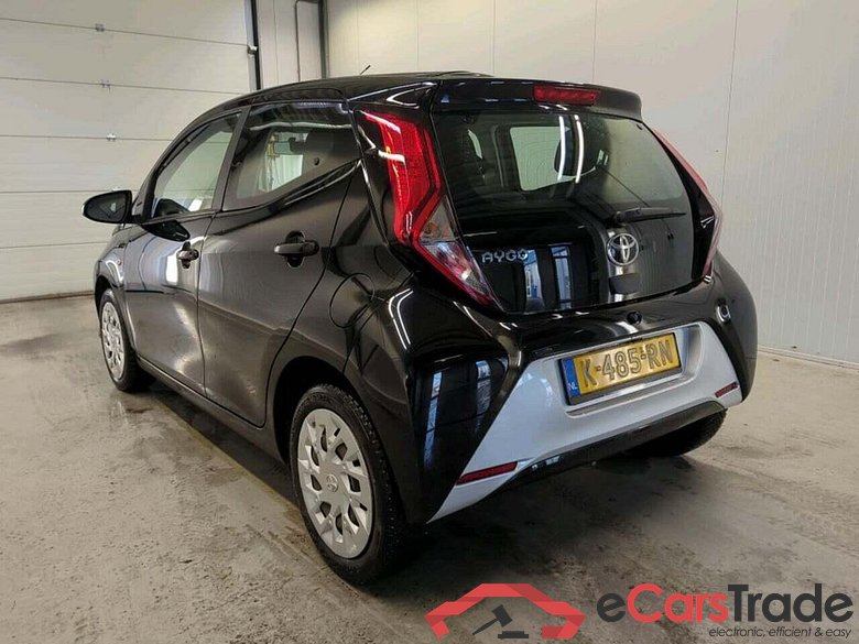 TOYOTA Aygo 1.0 VVT-i x-play #6