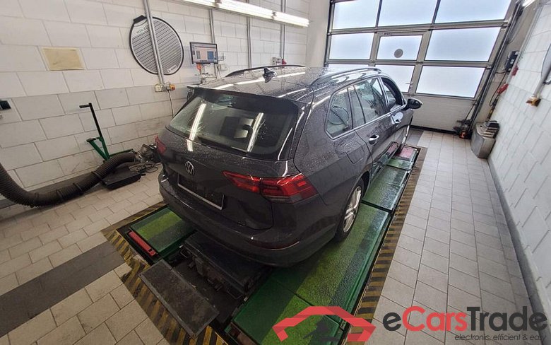 Volkswagen Golf VIII Variant (CG5)(09.2020->2024) DE - Kb5 2.0 TDI EU6d, Life (EURO 6d), 2020 - 2024 #3