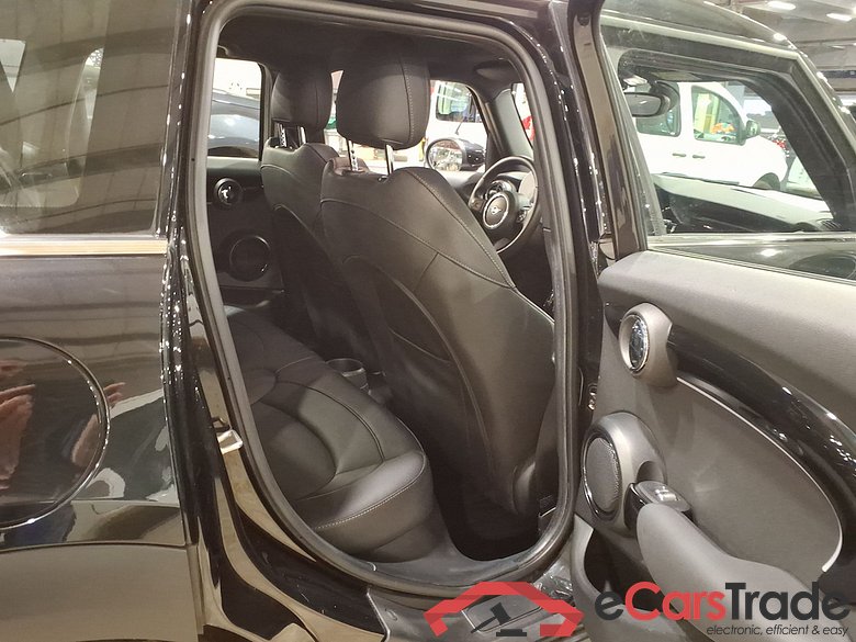 MINI MINI 5 DOOR 1.5 COOPER #5