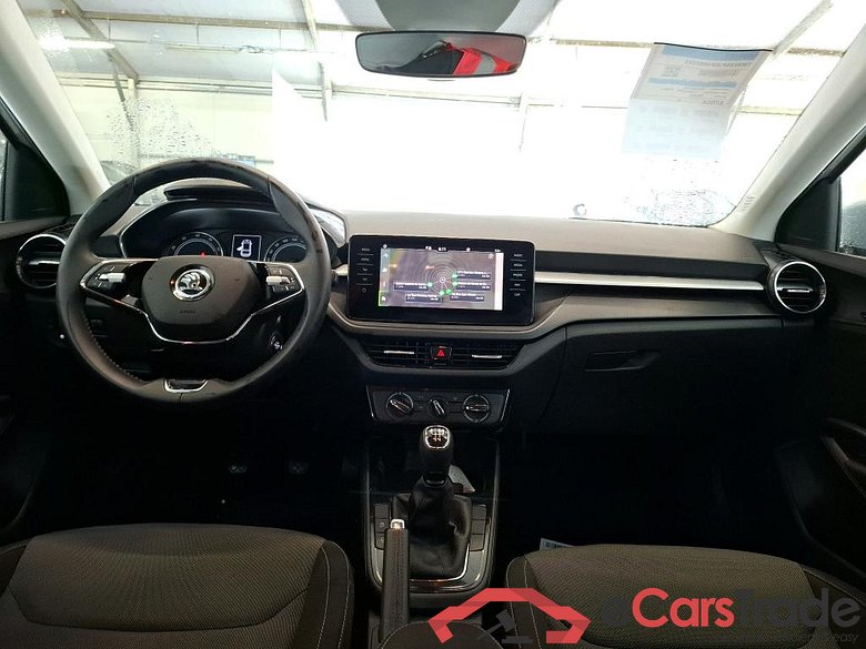 Fabia Ambition 1.0 MPI 80CV BVM5 E6d #5