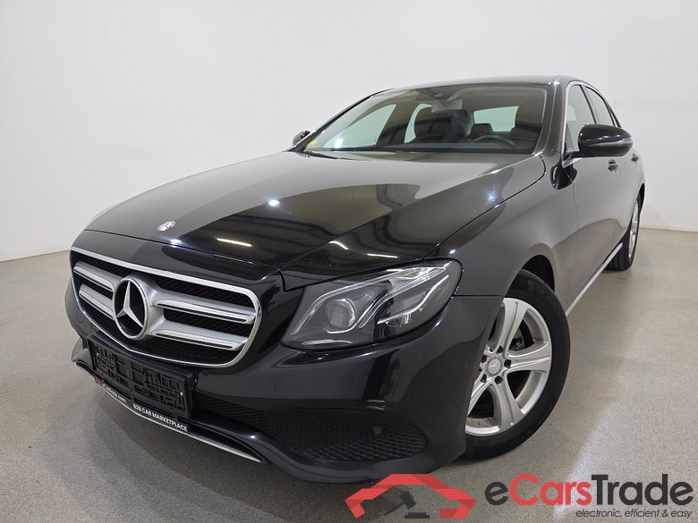 Mercedes-Benz E200d Avantgarde Aut. MULTIBEAM 1/2 Sport-Leather Navi KeylessGo Camera Klima PDC ...