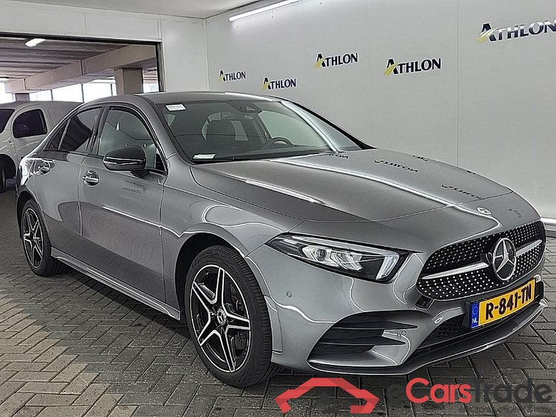 MERCEDES-BENZ A-Klasse Limousine A 250 e DCT AMG Line 4D 160kW #2