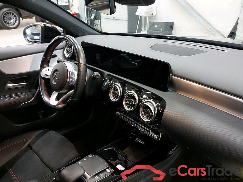 MERCEDES - MER A 250 e 218PK DCT Business Solution AMG & Trailer Towing Hook  * HYBRID * #3