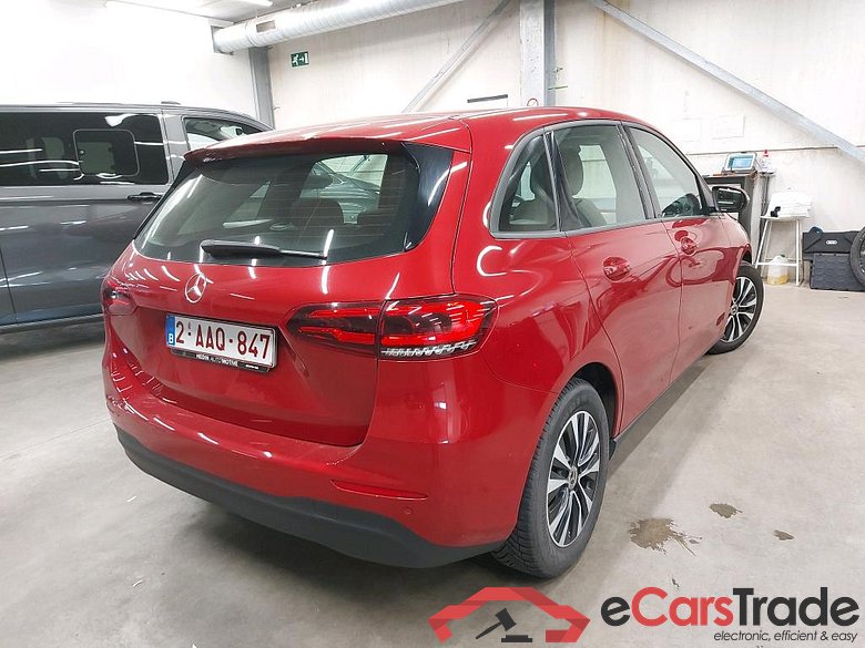 MERCEDES - MER B 180 d 116PK DCT Business Solution & Trailer Towing Hook #2