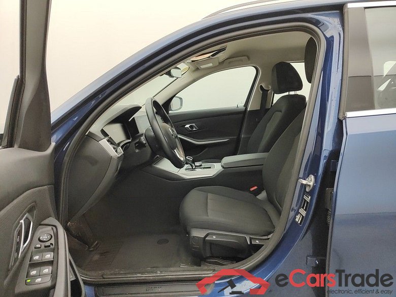 BMW 3 TOURING DIESEL - 2019 318 dA 150hp MHD AdBlue 5d #3