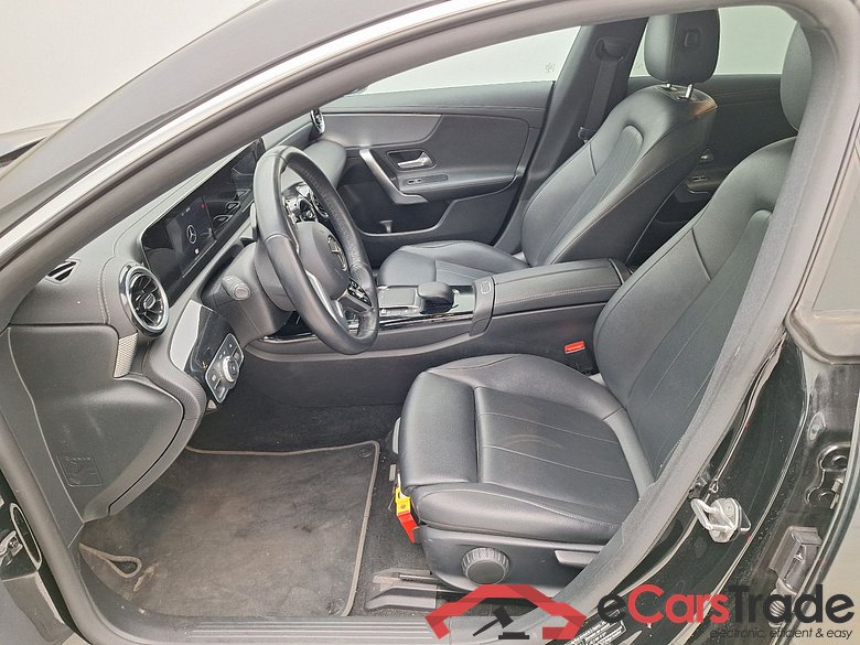 Mercedes, CLA-Class '19 PHEV, Mercedes-Benz CLA CLA 250 e 4d #3