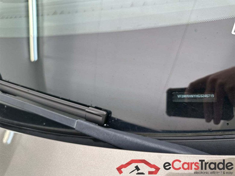 PEUGEOT 3008 1.2 PureTech GT Line #4