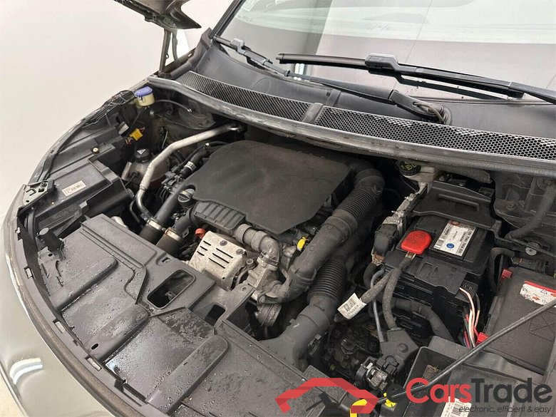 PEUGEOT 3008 1.2 PureTech GT Line #5