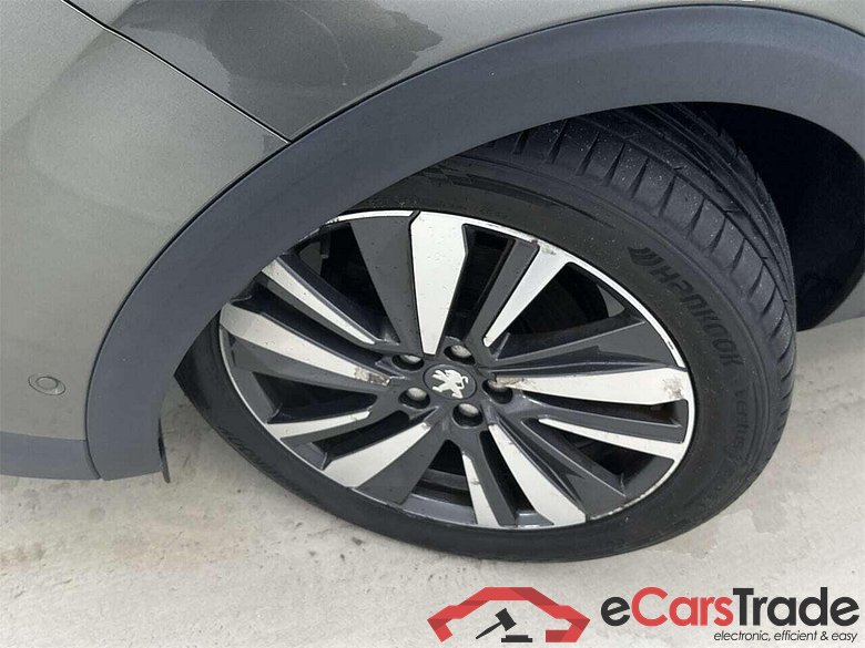 PEUGEOT 3008 1.2 PureTech GT Line #6