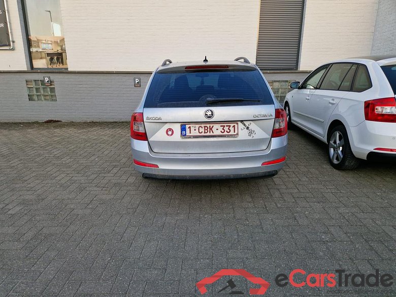 SKODA Octavia Combi Octavia Combi Ambition 1,6 TDI 81 kW 5-speed mech.