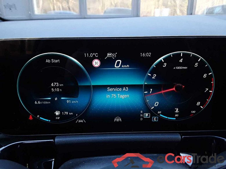 Mercedes-Benz GLA (BM 247)(02.2020->) DE - SUV5 GLA 200 EU6d, AMG Line (EURO 6d), 2020 - 2023 #3