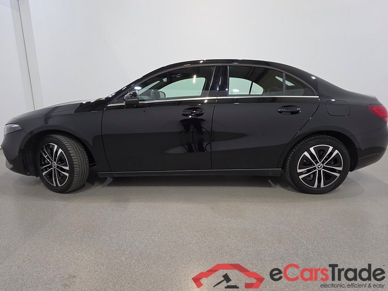Mercedes A 250e Facelift Limo Plug-In Hybrid Aut. LED Widescreen Navi 1/2 Sport-Leather KeylessGo Camera Klima PDC ... #2