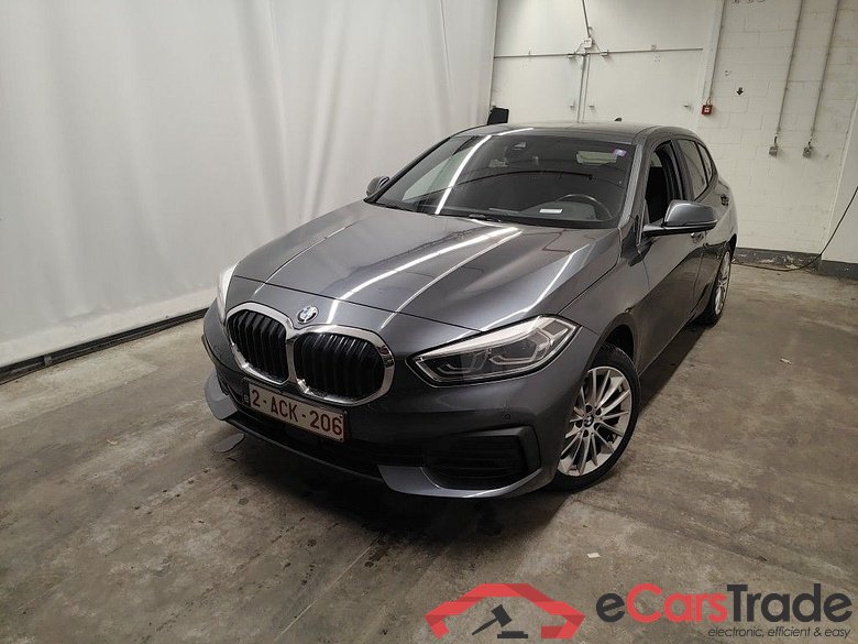 BMW 1 Reeks Hatch 116dA (85 kW) 5d