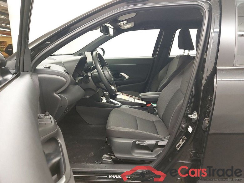 Toyota Yaris Cross 1.5 VVT-ie Hybrid Dynamic Plus CVT 5d #3