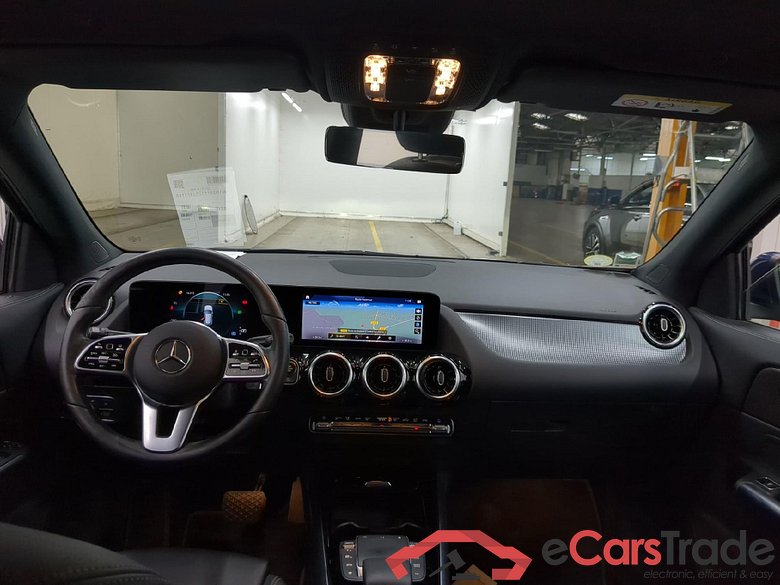 MERCEDES-BENZ GLA / 2020 / 5P / SUV 2.0 GLA 200 D BUSINESS LINE DCT #5