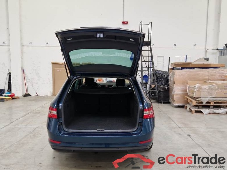 SKODA SUPERB WAGON / 2019 / 5P / STATION WAGON 1.4 TSI PLUG-IN HYBRYD EXECUTIVE DSG #5