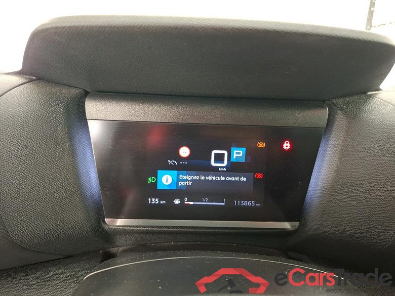 CITROEN C4 X / 2022 / 4P / Berline PureTech 130 S&S EAT8 Feel Pack #6