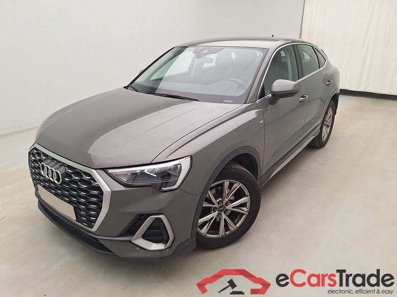 AUDI Q3 Sportback 35 TDI S-Line Aut. LED Virtual Navi Sport-leather-Alcantara Klima PDC ...