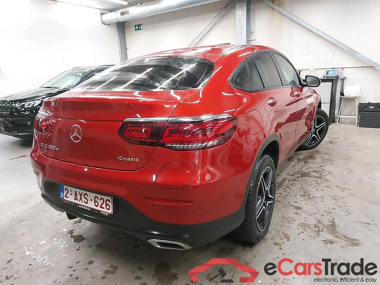 Mercedes GLC Coupe 300e Hybrid 320Hp AMG 4Matic Aut. Pano LED-Multibeam Widescreen Navi Sport-Leather-Alcantara KeylessGo Camera Klima PDC ... #2