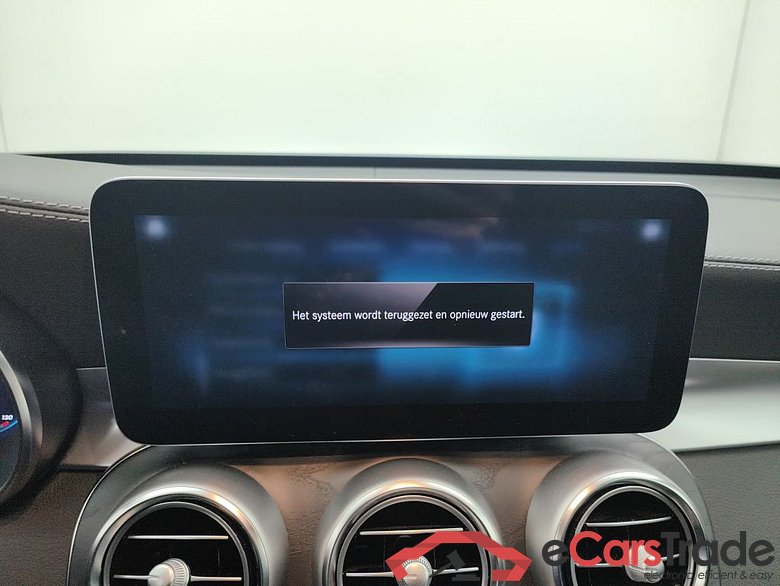 Mercedes-Benz GLC GLC 200 d 4MATIC 5d #4