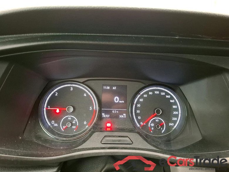 VOLKSWAGEN Transporter VU 4p Fourgon 2.0 TDi 110 L2H1 Business Line #6