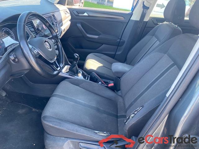 VOLKSWAGEN T-Roc T-Roc Style 1.0 TSI 85 kW (115 ch) 6 vitesses manuel #2