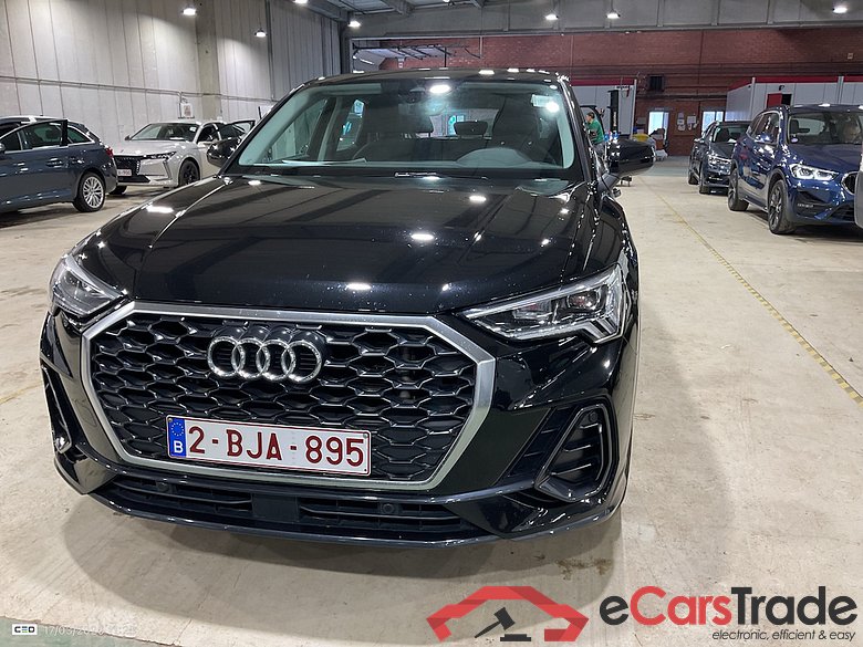 AUDI Q3 Sportback 1.4 45 TFSI E S TRONIC #2
